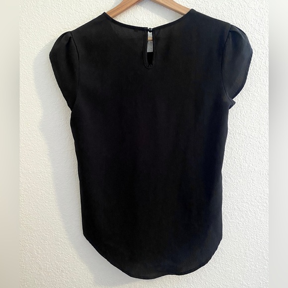 Women’s Black Casual Round Neck Pleated Blouse - Picture 6 of 6